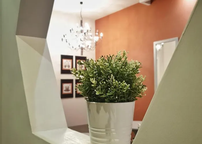 Le Stanze Di Orazio Bed & Breakfast 4*